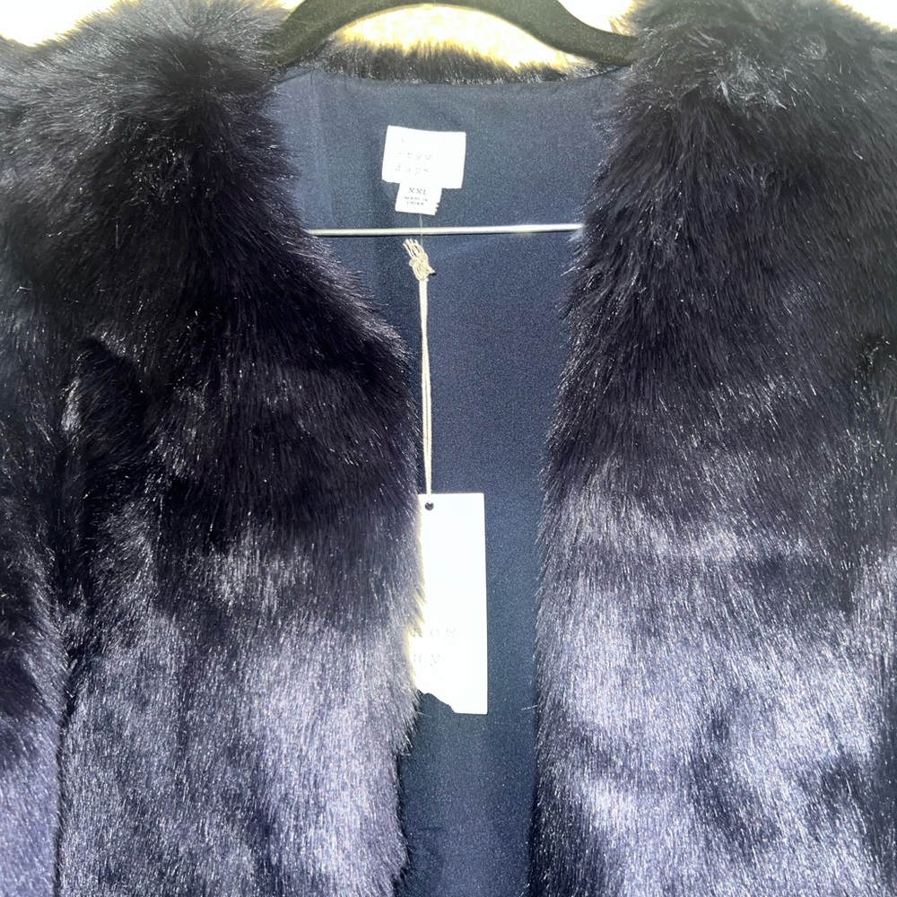 Luxurious Navy Faux Fur Vest